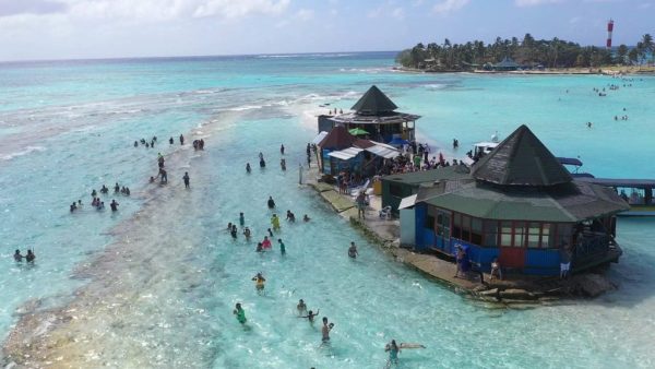 Acuario y Jhony cay - Imagen 5